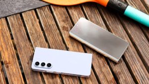 Samsung Galaxy Z Fold5 - Here’s how their Flagship Foldable Leads the Pack in Stylish Durability 5