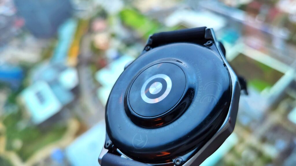 Huawei Watch GT 4 46mm review underside
