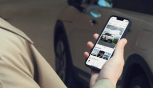 Downloadable Hello smart app offers helpful info and bookings for smart #1 EVs in Malaysia 2