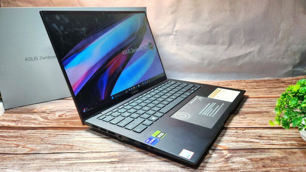 ASUS Zenbook Pro 14 OLED UX6404 Review angled home