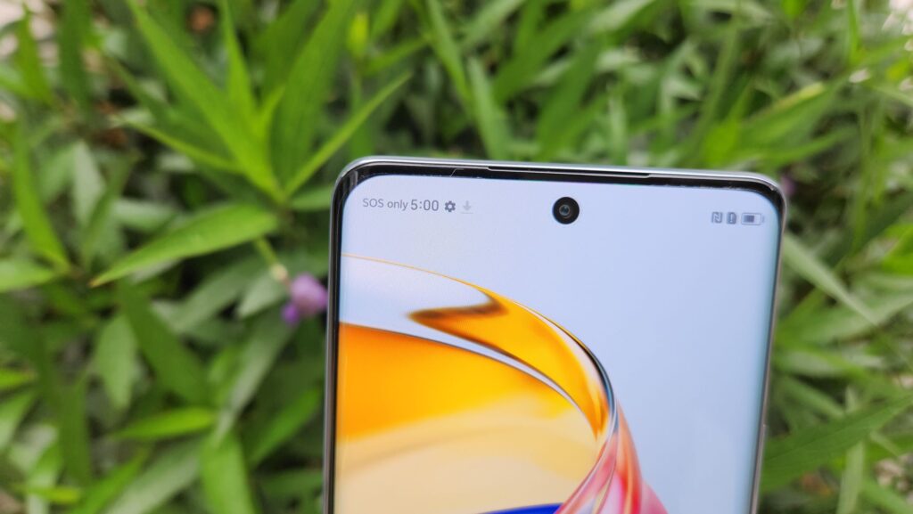 Honor X9b Review front camera
