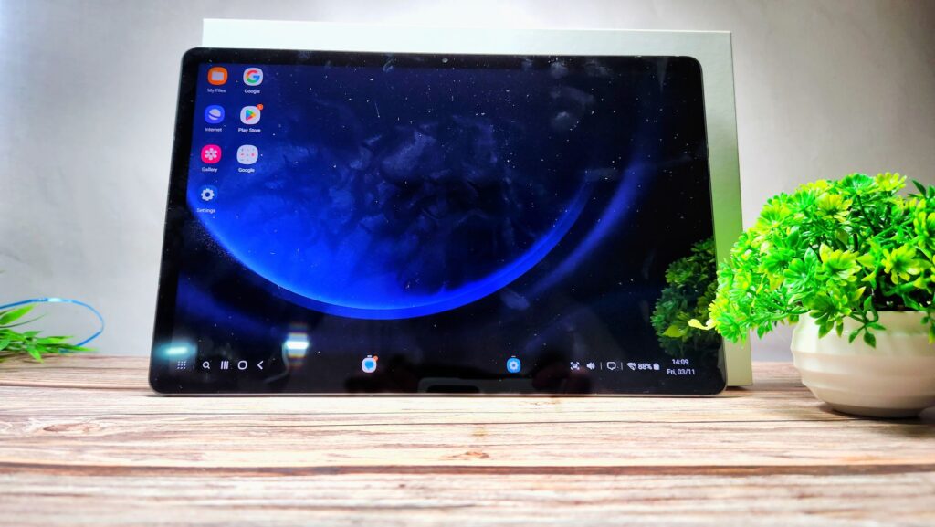 Samsung Galaxy Tab S9 FE Plus First Look cover