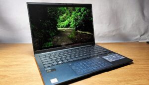 Asus Zenbook 14 OLED UX3405 Review (2024) - Malaysia’s first Intel Core Ultra powered laptop tested 7