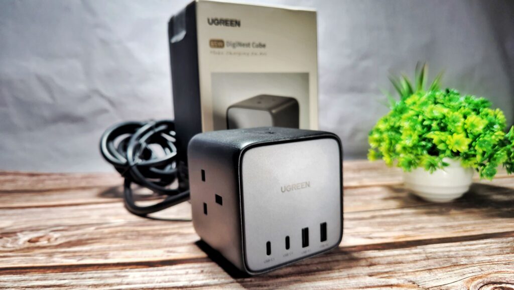 Ugreen 65W GaN DigiNest Cube Charging Station Review cover
