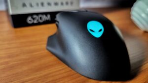 Alienware AW620M Review - Sleek ergonomic gaming mouse for work and play 2
