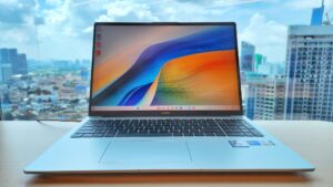 Huawei MateBook D 16 2024 Review - Work Laptop Goes Big 10