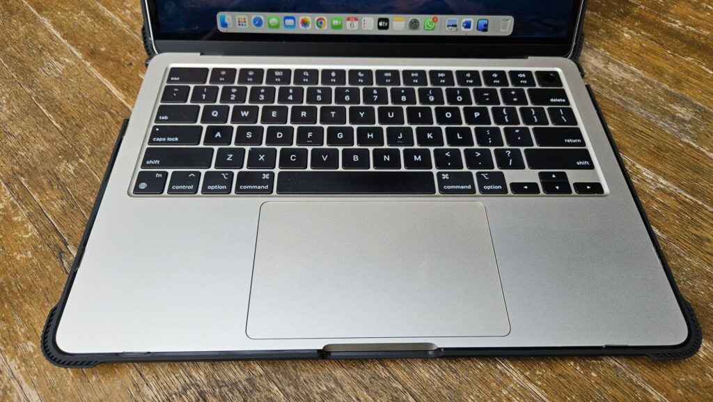 Casetify Custom MacBook Case Review keyboard