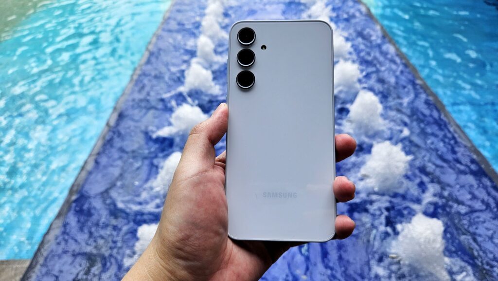 Samsung Galaxy A35 First Impressions - Awesome Blue Thunder 1