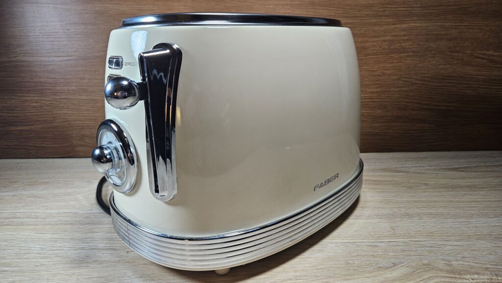 Faber Toaster Vintage Breakfast Series FT V8502 angled