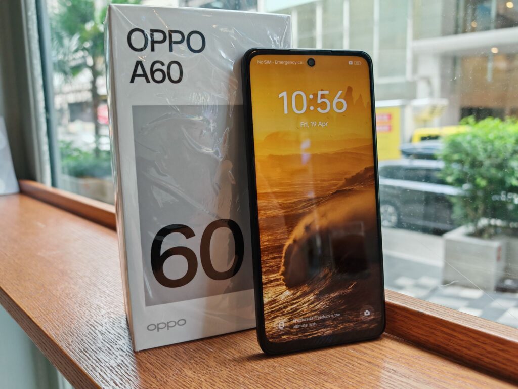 Oppo A60 Review box street