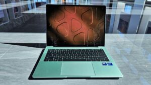 HUAWEI MateBook 14 2024 Review - Refined powerhouse with Intel Core Ultra CPUs tested 3