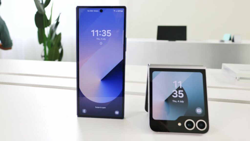 Samsung Galaxy Z Fold6 cover 2 and flip6