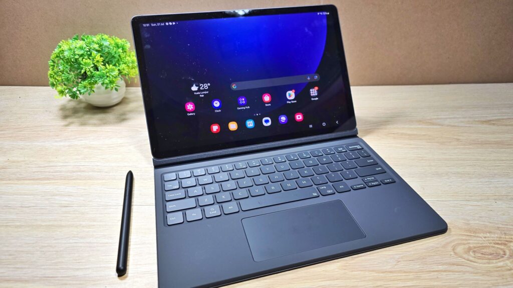 Samsung Galaxy Tab S9 angled