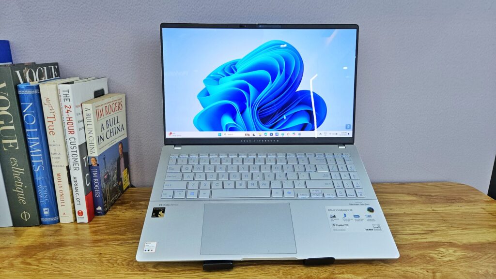 ASUS Vivobook S 15 S5507 review front