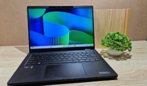 Acer TravelMate P6 14 review - Portable workhorse laptop for enterprise tested 10