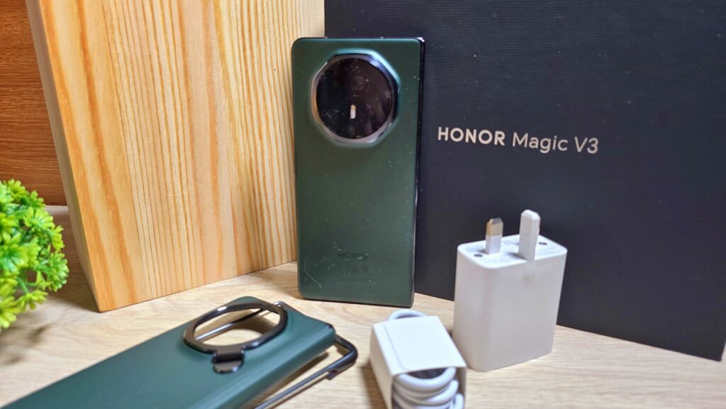 Honor Magic V3 Malaysia Unboxing cover