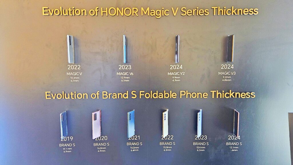 Honor Magic V3 Hands On slim