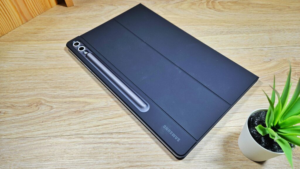 Samsung Galaxy Tab S10 Plus First look case