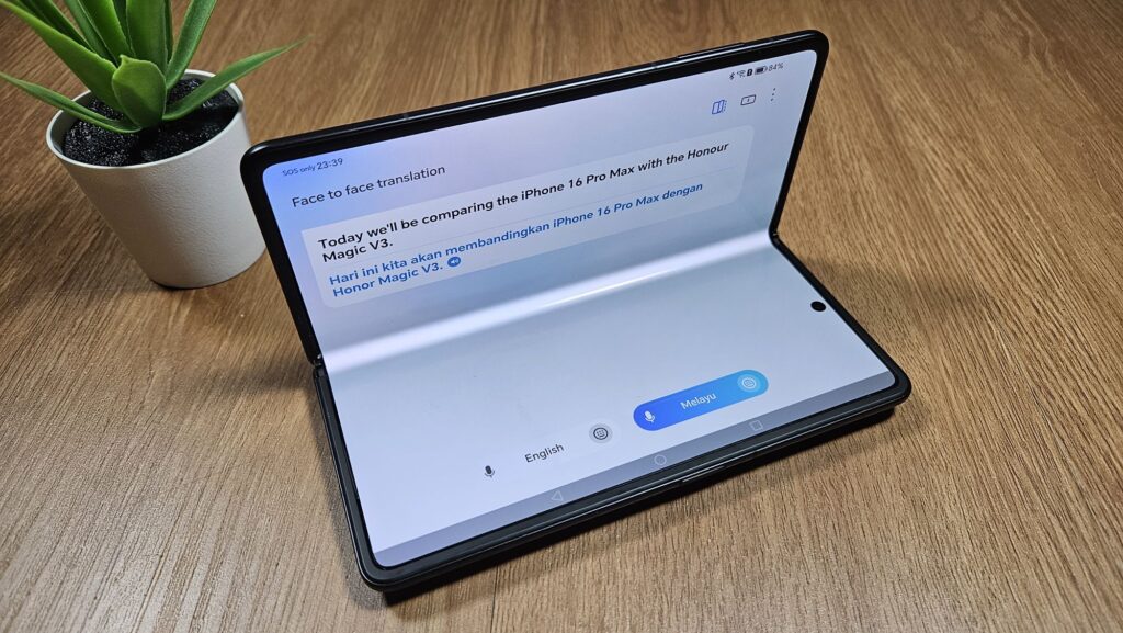 HONOR Magic V3 stands out against the Apple iPhone 16 Pro Max live translate