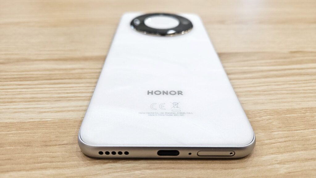 Honor X9c Smart Review base