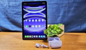 realme Buds T310 and realme Pad 2 Lite review - Affordable tablet and earbud entertainment combo 10