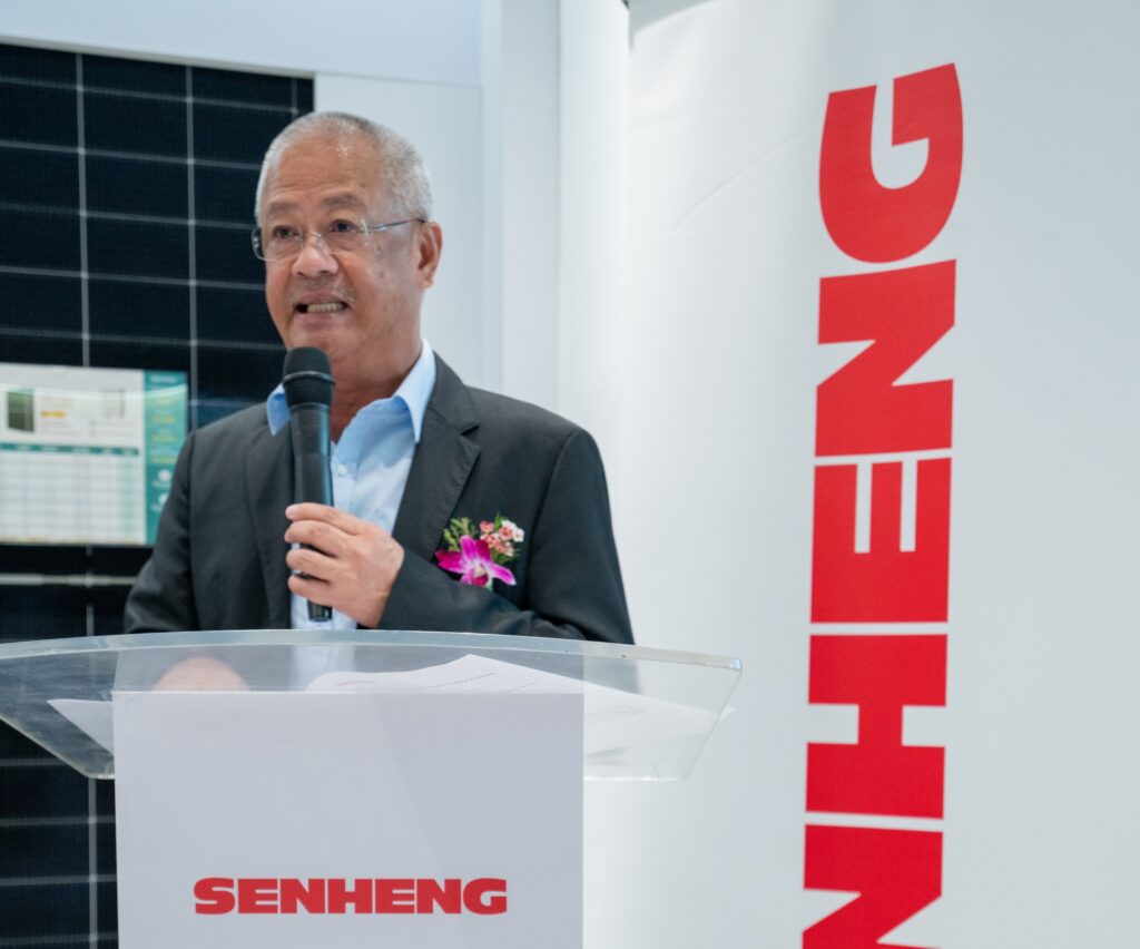 Mr. Lim Kim Heng (KH Lim), Executive Chairman of Senheng, delivering a speech about Senheng’s Solar Solutions launch.