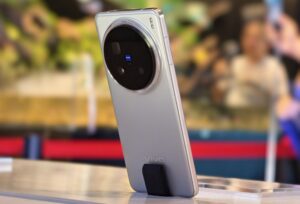vivo X200 series - 6 powerful ways this innovative flagship phone redefines concert photography 7