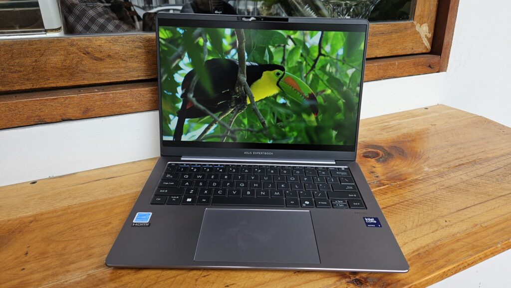 Asus ExpertBook P5 Review (P5405) cover