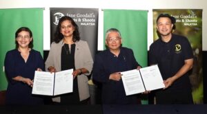 Manulife Malaysia teams up with Roots & Shoots to aid and empower underprivileged Wang Kelian communities 12