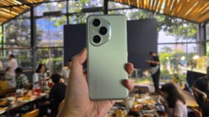 Honor 400 Pro and Honor 400 will be the first phones in the world to feature AI Image to Video generation 13
