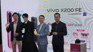 vivo X200 FE compact flagship with Dimensity 9300+ CPU and ZEISS cameras launched in Malaysia priced from RM2,999 9