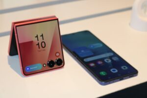 Galaxy Unpacked 2025- Revamped Galaxy Z Flip7 and new Galaxy Z Flip7 FE - These are the Flips you are looking for 10