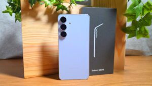 Samsung Galaxy S25 FE Review - Impressive Bang for the Buck 1