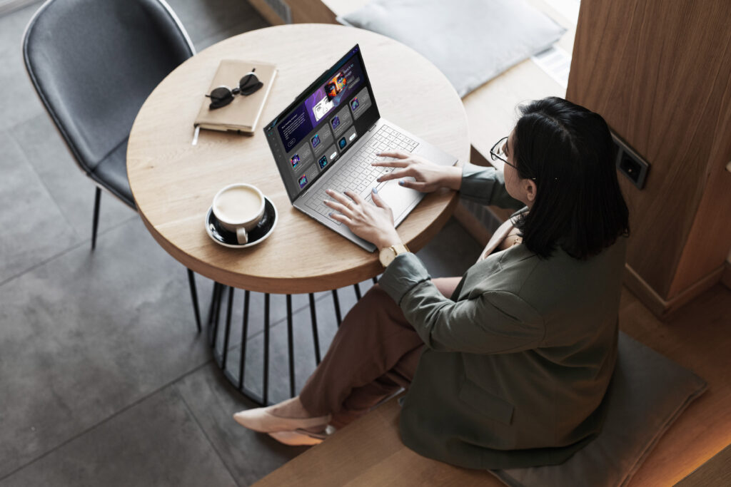 Acer Swift Air 16 Copilot+ ultraportable with 16-inch screen revealed at IFA 2025 2 Acer-Swift-Air 16_Lifestyle_02