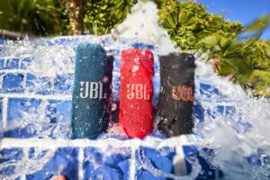 New JBL Grip portable speaker launched in Malaysia in 6 colours; yours for RM599 1