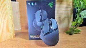 Razer Basilisk Mobile Review - The Ultimate Travel Mouse for Work and Play? 7
