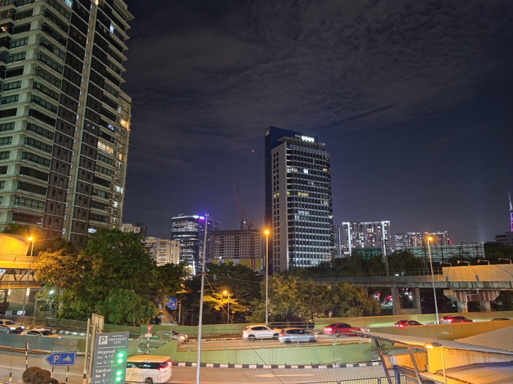 Samsung Galaxy S26 Ultra Review cameras night