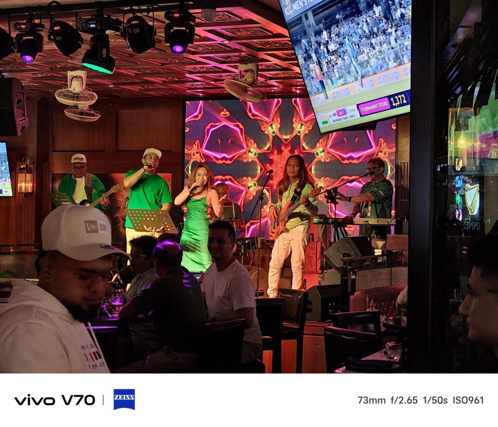 vivo V70 Review camera stage mode 2