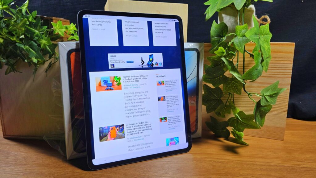 realme Pad 3 Review angled screen 2