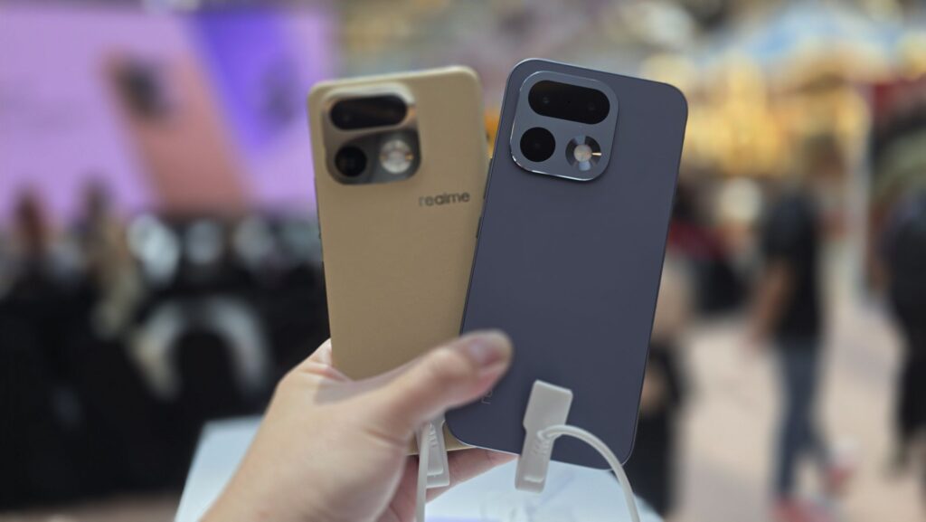 realme 16 Pro plus flat rear 2 3