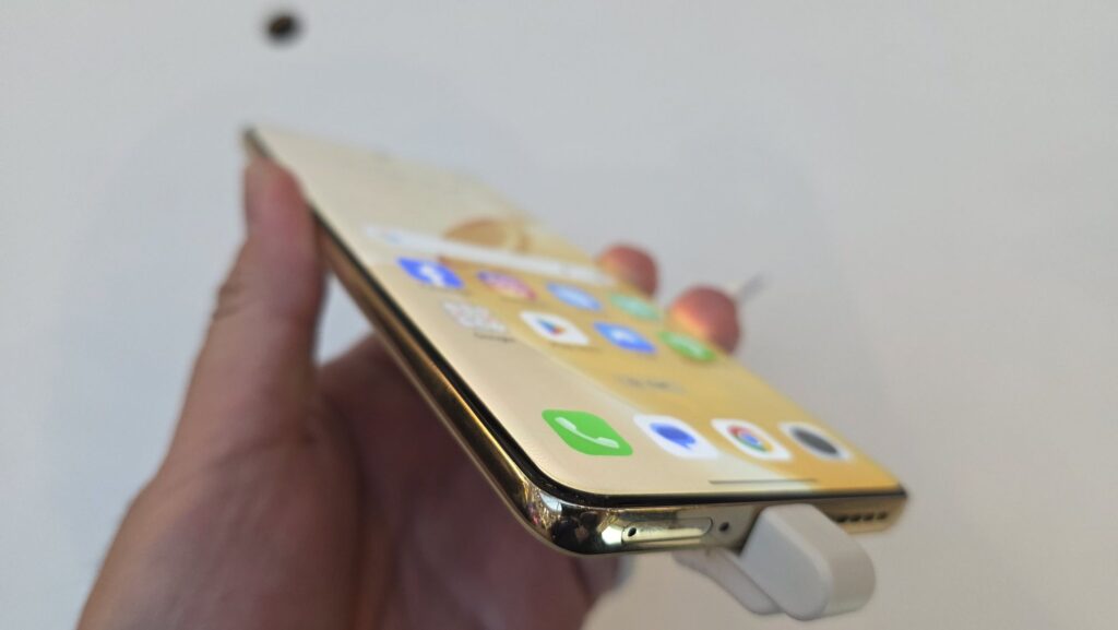 realme 16 Pro plus front