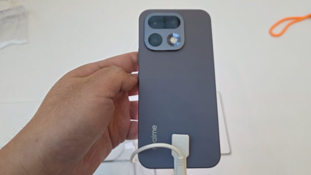 realme 16 Pro rear
