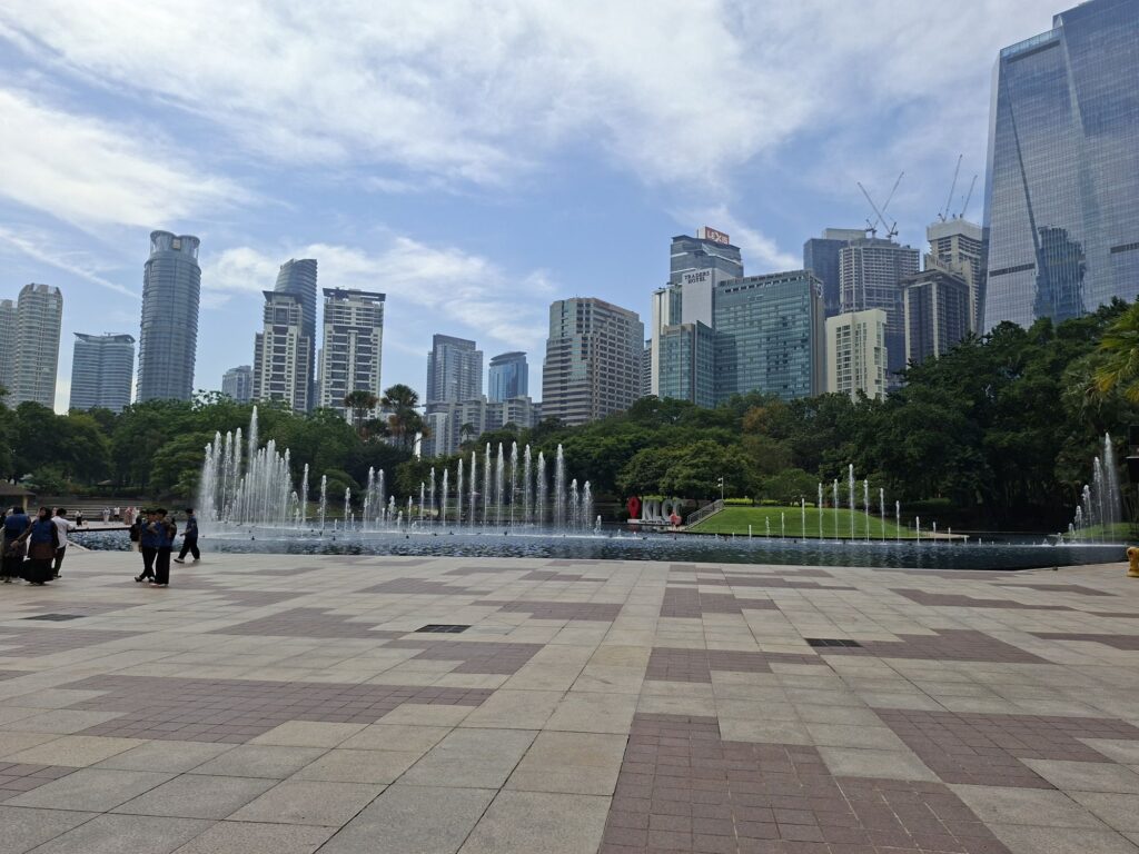 Samsung Galaxy A57 Review 1x night 5