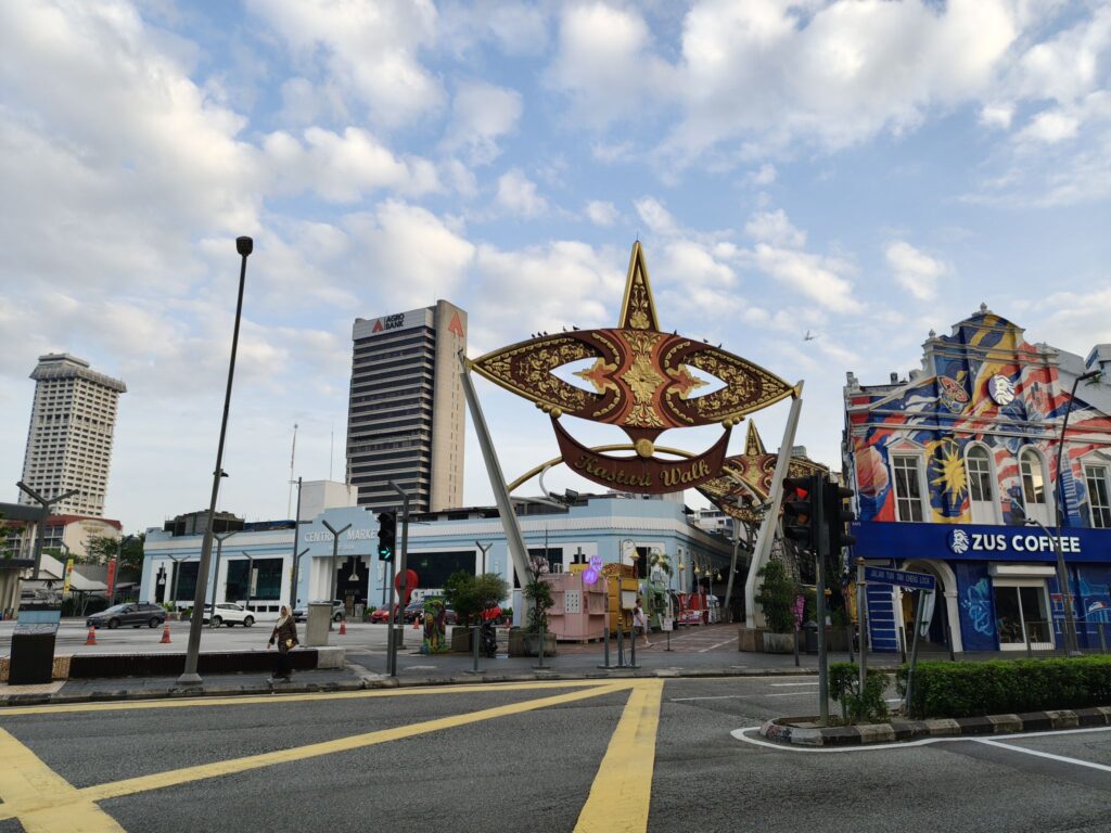 realme 16 Pro Review camera test uw 1