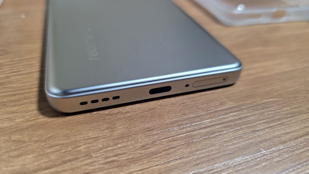 realme P4 Power 5G Review - Tough Midrange Marvel with Massive 10,001mAh battery tested 3 realme P4 Power 5G Review base