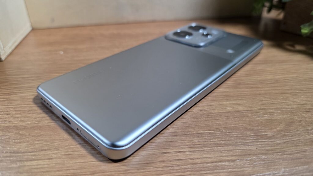 realme P4 Power 5G Review - Tough Midrange Marvel with Massive 10,001mAh battery tested 4 realme P4 Power 5G Review anled