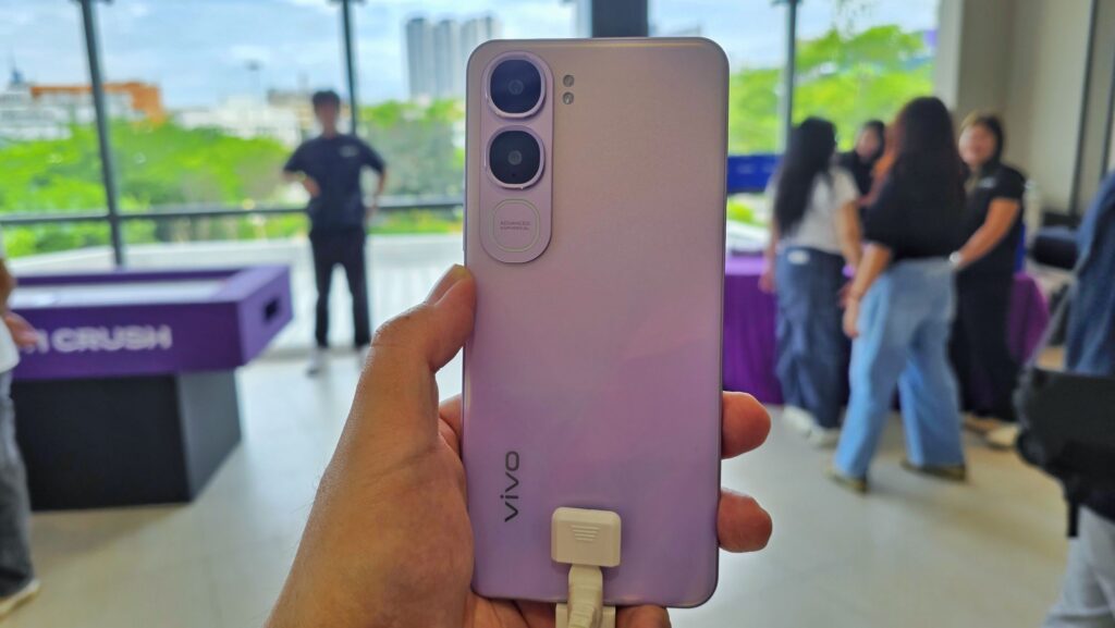 vivo Y31s 5G rear