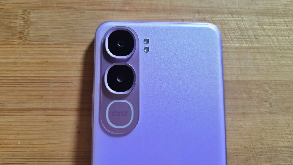 vivo Y31s 5G review - Tough Budget Phone with Large 6,500mAh Battery Tested 13 vivo Y31s 5G review rear