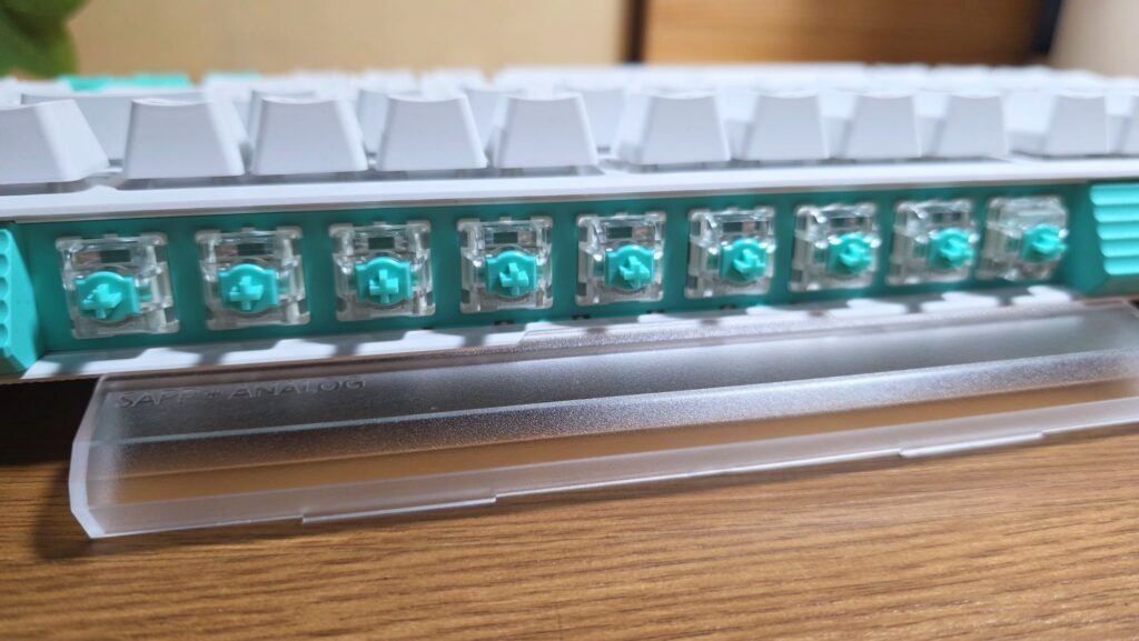 Logitech G512 X Review switches