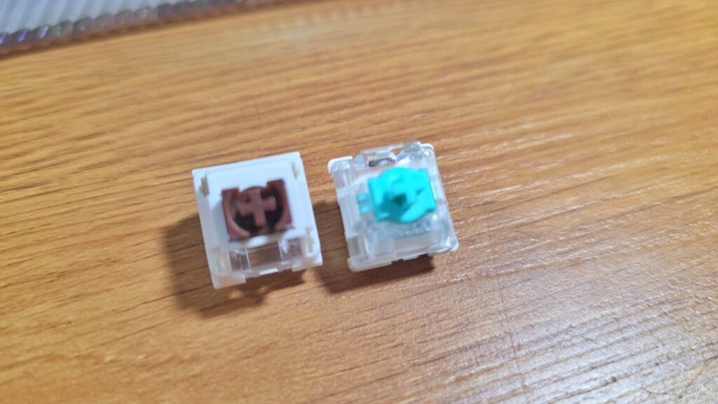 Logitech G512 X Review switches